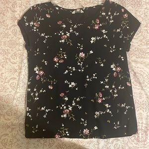 Floral tee